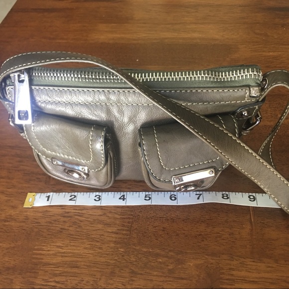 MARC JACOBS leather purse w/dust bag - Picture 7 of 8